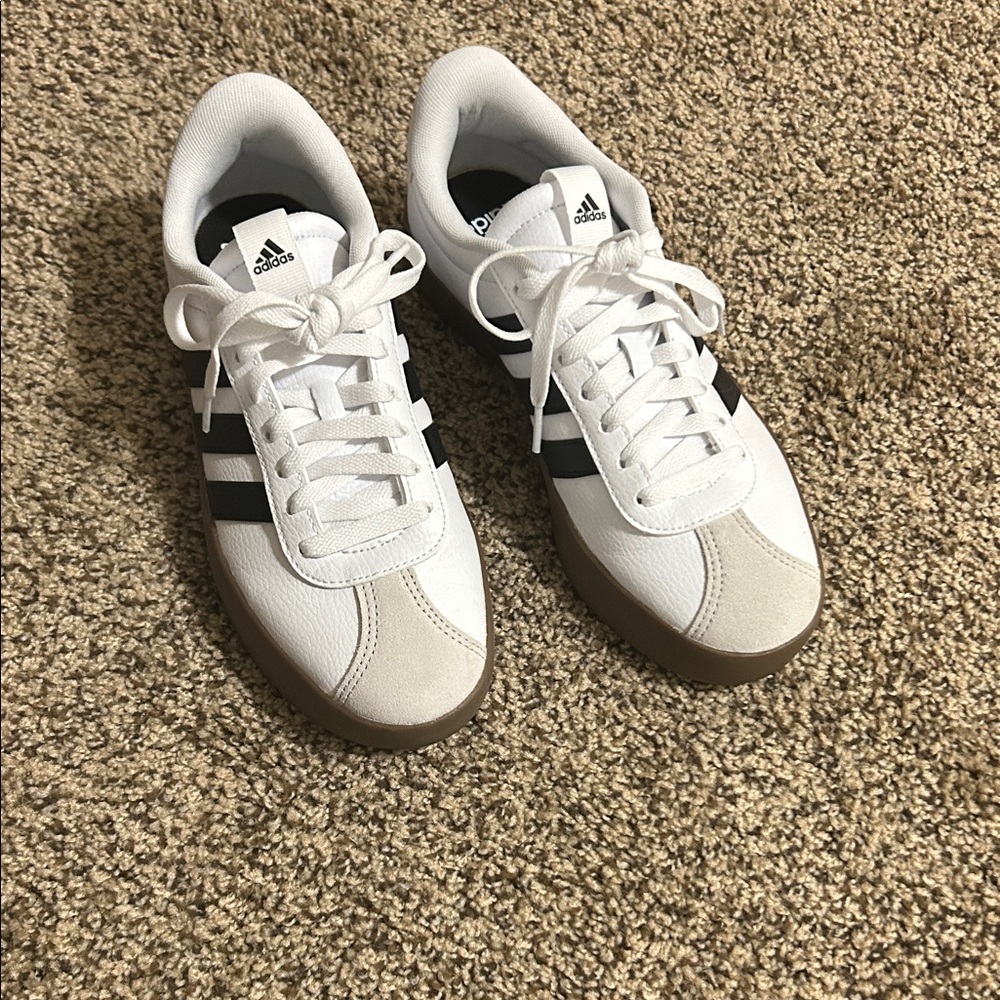 Adidas VL Court 3.0